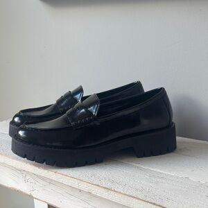 Steve Madden Black Loafers